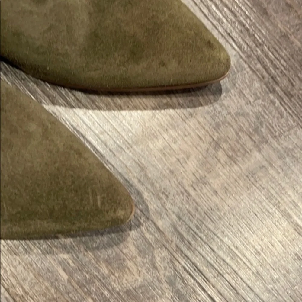 Franco Sarto Dylan Bootie olive Green suede